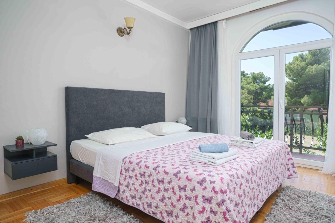 Apartments Micin โวดีเซ ภายนอก รูปภาพ